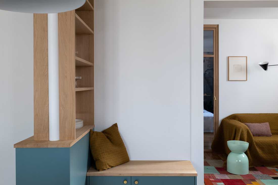 Meubles sur mesure dans un appartement conçu comme un espace convivial